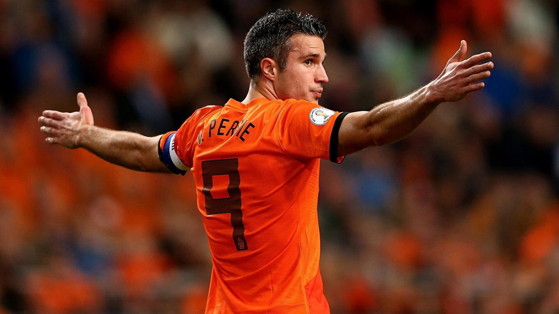 绿茵场险胜与乒乓台高光，竞技体育的两种极致美学