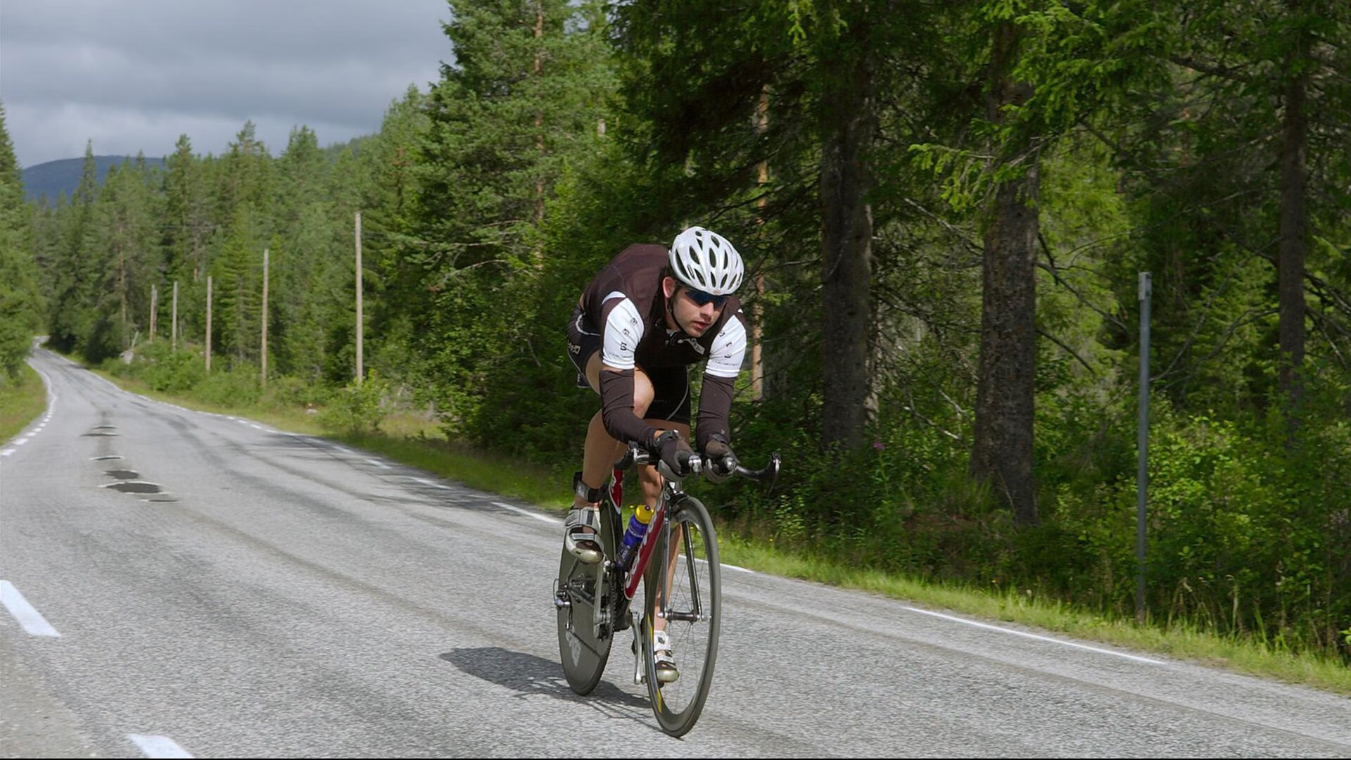 孙兴慜统治全场，土耳其新星轻取曼城改写欧冠格局
