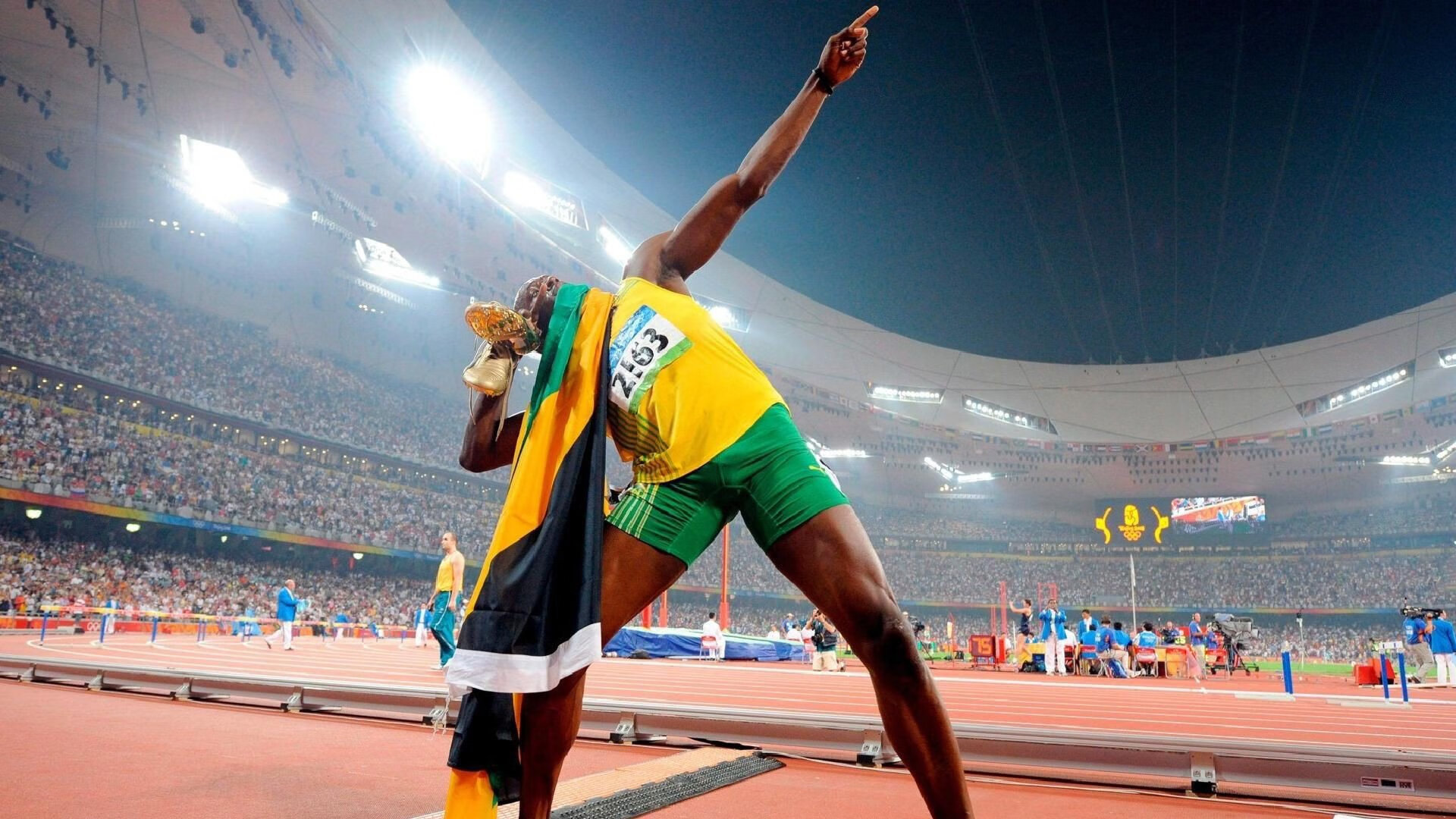 跨洋对决，辽宁队完胜快船，塔图姆扛起全队的背后启示